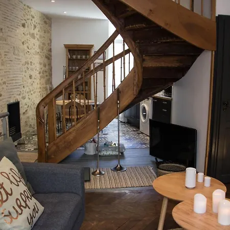 아파트 La Maison Du 16